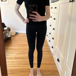 Lululemon women’s wunder under black with print leggings size 6